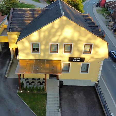 Apartmani Brko Kotor Varos Ngoại thất bức ảnh